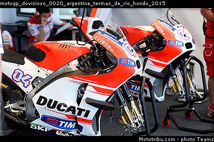 motogp_dovizioso_0020_argentine_termas_de_rio_hondo_2015.jpg