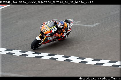 motogp_dovizioso_0022_argentine_termas_de_rio_hondo_2015.jpg
