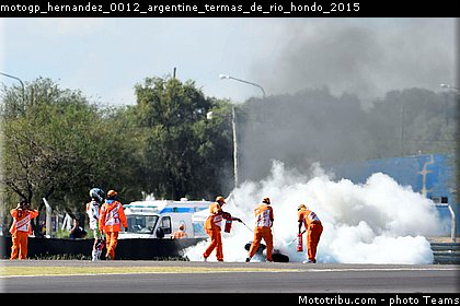 motogp_hernandez_0012_argentine_termas_de_rio_hondo_2015.jpg