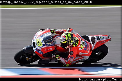 motogp_iannone_0002_argentine_termas_de_rio_hondo_2015.jpg