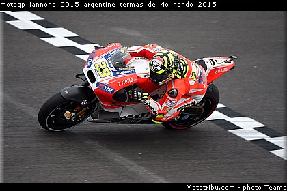motogp_iannone_0015_argentine_termas_de_rio_hondo_2015.jpg
