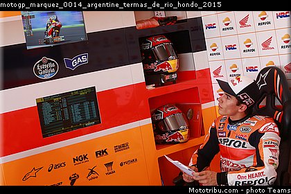 motogp_marquez_0014_argentine_termas_de_rio_hondo_2015.jpg