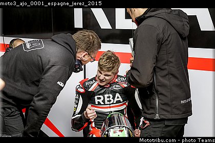 moto3_ajo_0001_espagne_jerez_2015.jpg