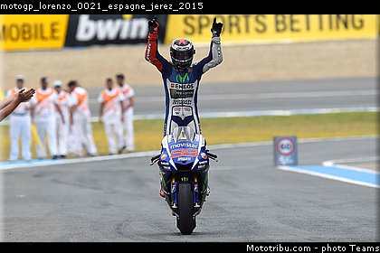 motogp_lorenzo_0021_espagne_jerez_2015.jpg