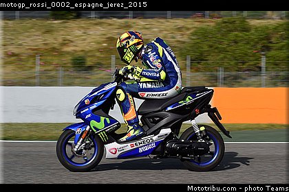 motogp_rossi_0002_espagne_jerez_2015.jpg