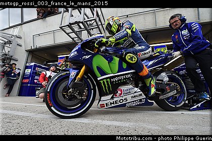 motogp_rossi_003_france_le_mans_2015.jpg
