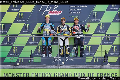 moto2_ambiance_0005_france_le_mans_2015.jpg