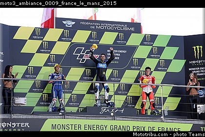 moto3_ambiance_0009_france_le_mans_2015.jpg
