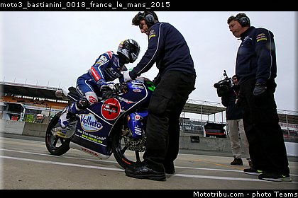 moto3_bastianini_0018_france_le_mans_2015.jpg