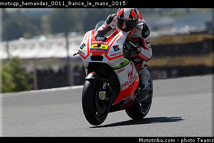 motogp_hernandez_0011_france_le_mans_2015.jpg