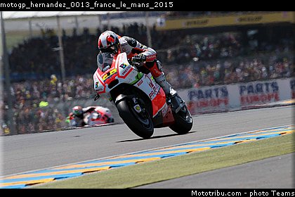 motogp_hernandez_0013_france_le_mans_2015.jpg