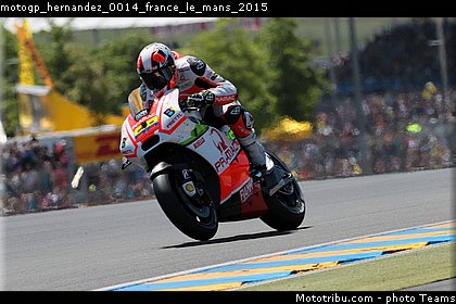 motogp_hernandez_0014_france_le_mans_2015.jpg