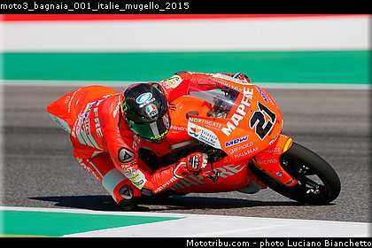 moto3_bagnaia_001_italie_mugello_2015.jpg