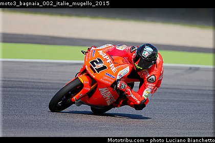 moto3_bagnaia_002_italie_mugello_2015.jpg