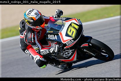 moto3_rodrigo_001_italie_mugello_2015.jpg