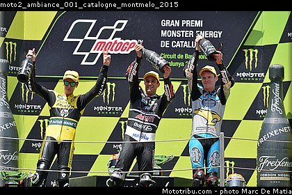 moto2_ambiance_001_catalogne_montmelo_2015.jpg