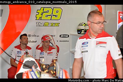motogp_ambiance_010_catalogne_montmelo_2015.jpg
