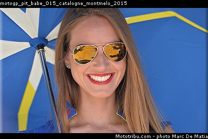 motogp_pit_babe_015_catalogne_montmelo_2015.jpg