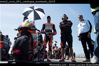 moto2_corsi_001_catalogne_montmelo_2015.jpg