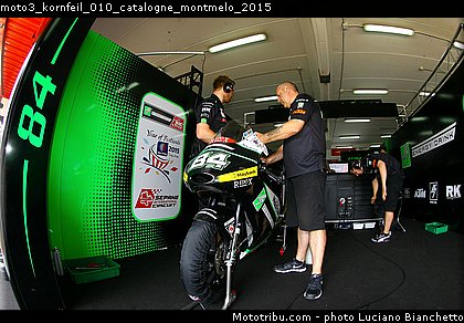 moto3_kornfeil_010_catalogne_montmelo_2015.jpg