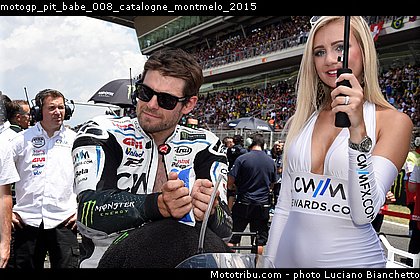 motogp_pit_babe_008_catalogne_montmelo_2015.jpg