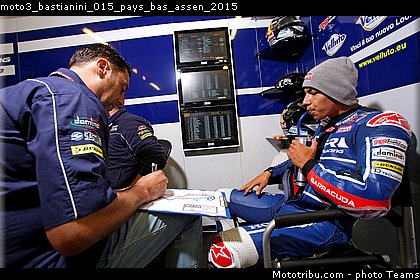moto3_bastianini_015_pays_bas_assen_2015.jpg
