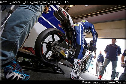moto3_locatelli_007_pays_bas_assen_2015.jpg