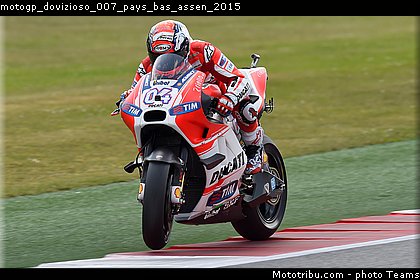 motogp_dovizioso_007_pays_bas_assen_2015.jpg