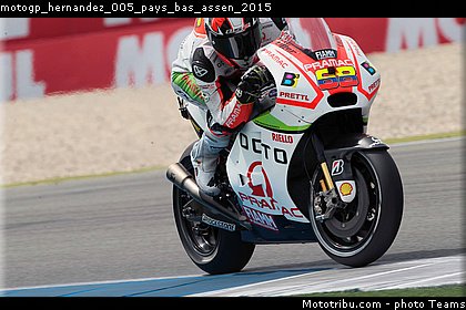 motogp_hernandez_005_pays_bas_assen_2015.jpg