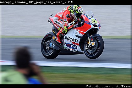 motogp_iannone_002_pays_bas_assen_2015.jpg