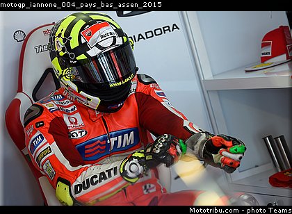 motogp_iannone_004_pays_bas_assen_2015.jpg