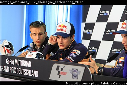 motogp_ambiance_007_allemagne_sachsenring_2015.jpg