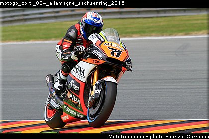 motogp_corti_004_allemagne_sachsenring_2015.jpg