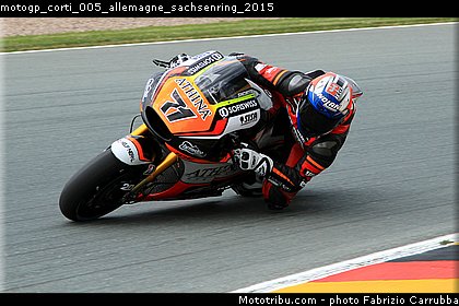 motogp_corti_005_allemagne_sachsenring_2015.jpg