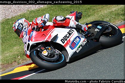 motogp_dovizioso_002_allemagne_sachsenring_2015.jpg