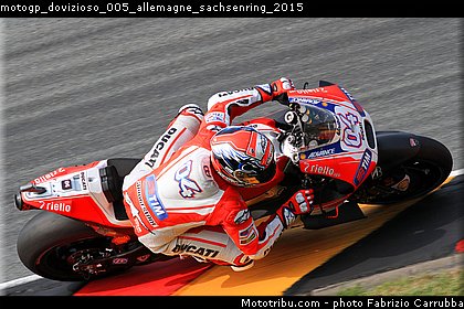 motogp_dovizioso_005_allemagne_sachsenring_2015.jpg