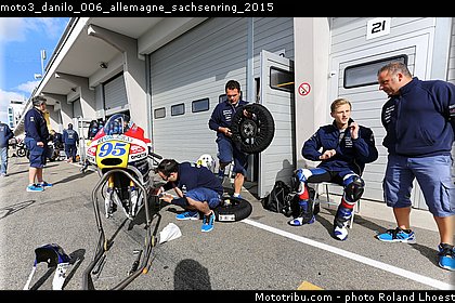 moto3_danilo_006_allemagne_sachsenring_2015.jpg