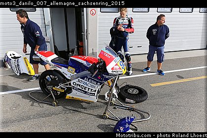 moto3_danilo_007_allemagne_sachsenring_2015.jpg