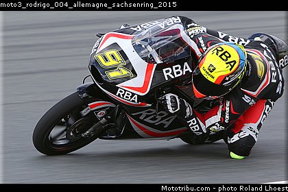 moto3_rodrigo_004_allemagne_sachsenring_2015.jpg