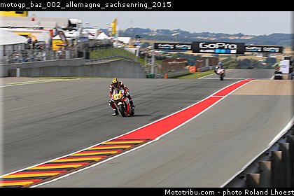 motogp_baz_002_allemagne_sachsenring_2015.jpg