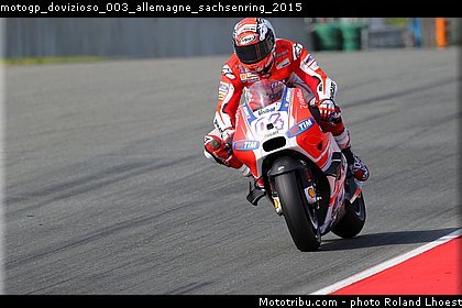 motogp_dovizioso_003_allemagne_sachsenring_2015.jpg