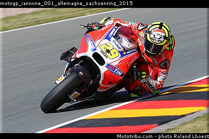 motogp_iannone_001_allemagne_sachsenring_2015.jpg