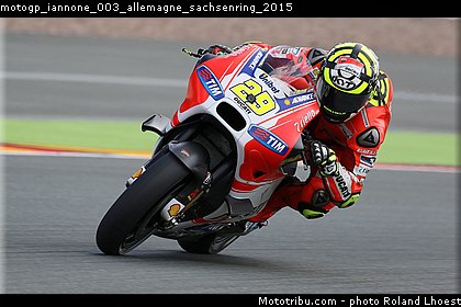 motogp_iannone_003_allemagne_sachsenring_2015.jpg