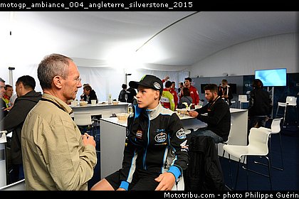 motogp_ambiance_004_angleterre_silverstone_2015.jpg