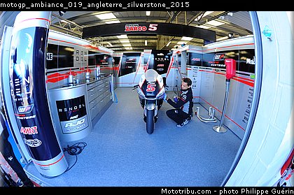 motogp_ambiance_019_angleterre_silverstone_2015.jpg