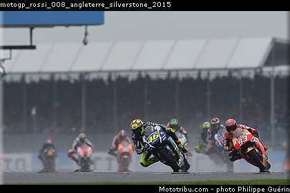 motogp_rossi_008_angleterre_silverstone_2015.jpg