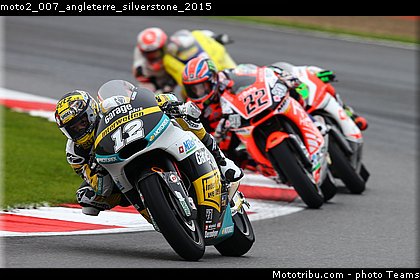moto2_007_angleterre_silverstone_2015.jpg