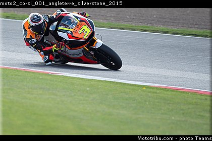 moto2_corsi_001_angleterre_silverstone_2015.jpg