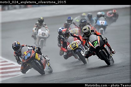 moto3_024_angleterre_silverstone_2015.jpg