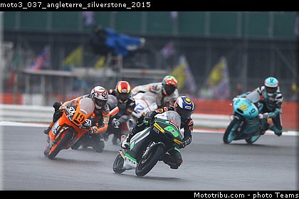 moto3_037_angleterre_silverstone_2015.jpg